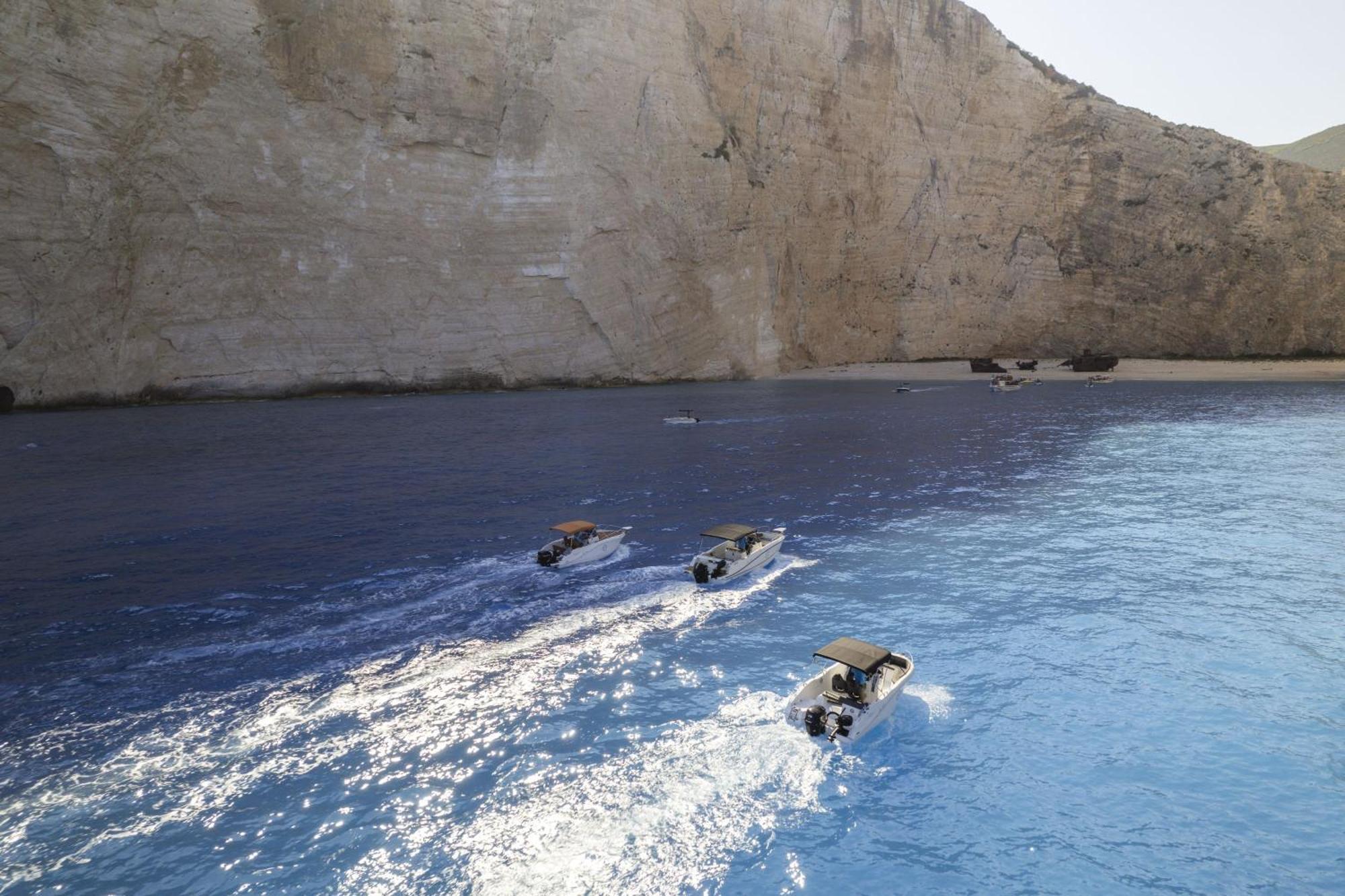 The Sall Suites Complex A - Iconic Sea Views, By Zantewize Agios Nikolaos  Esterno foto